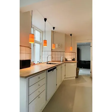 Apartmentincopenhagen 1552 *
